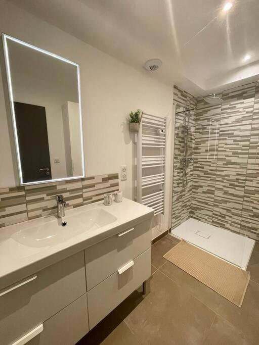 Apartament Coeur De Provence Gréoux-les-Bains Zewnętrze zdjęcie
